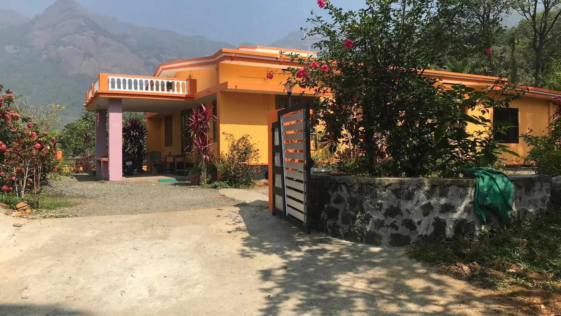 Cozy Heaven Villa Vallikavungal